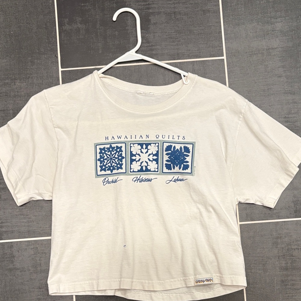 White Graphic Tee with Blue Hawaiian Quilt Design
